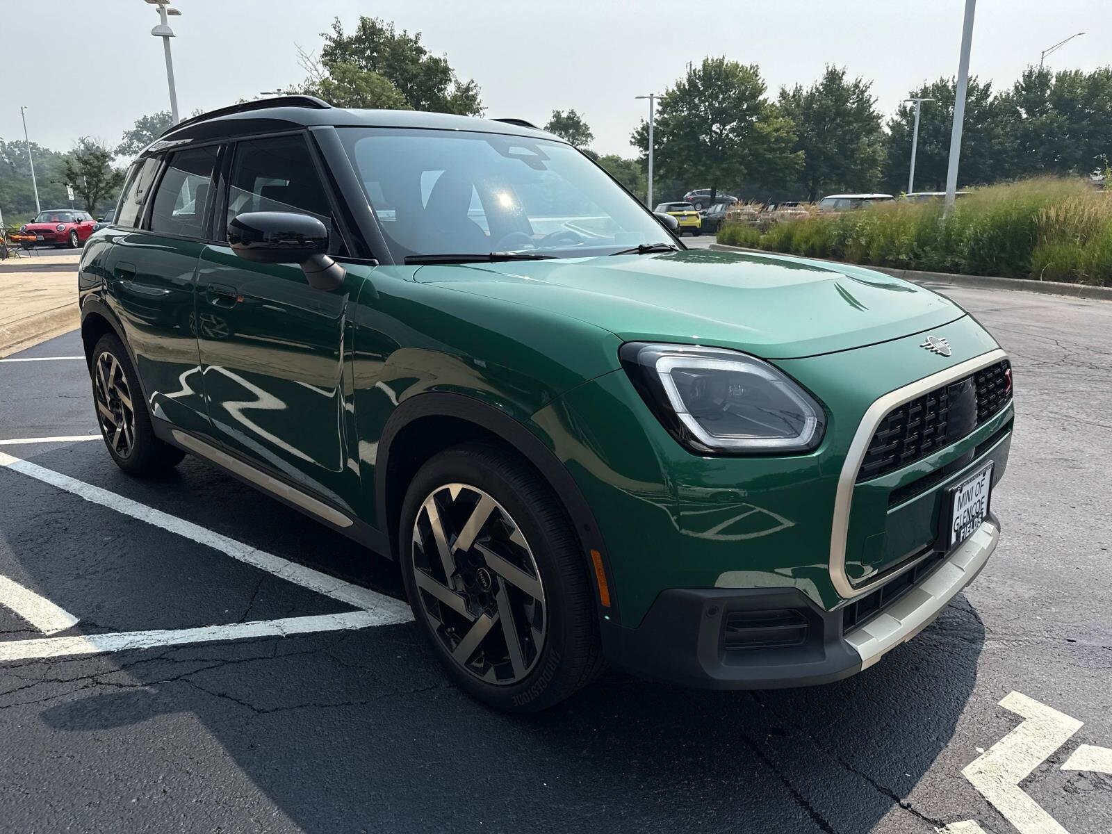 2025 Mini Cooper Signature S ALL4 photo 3