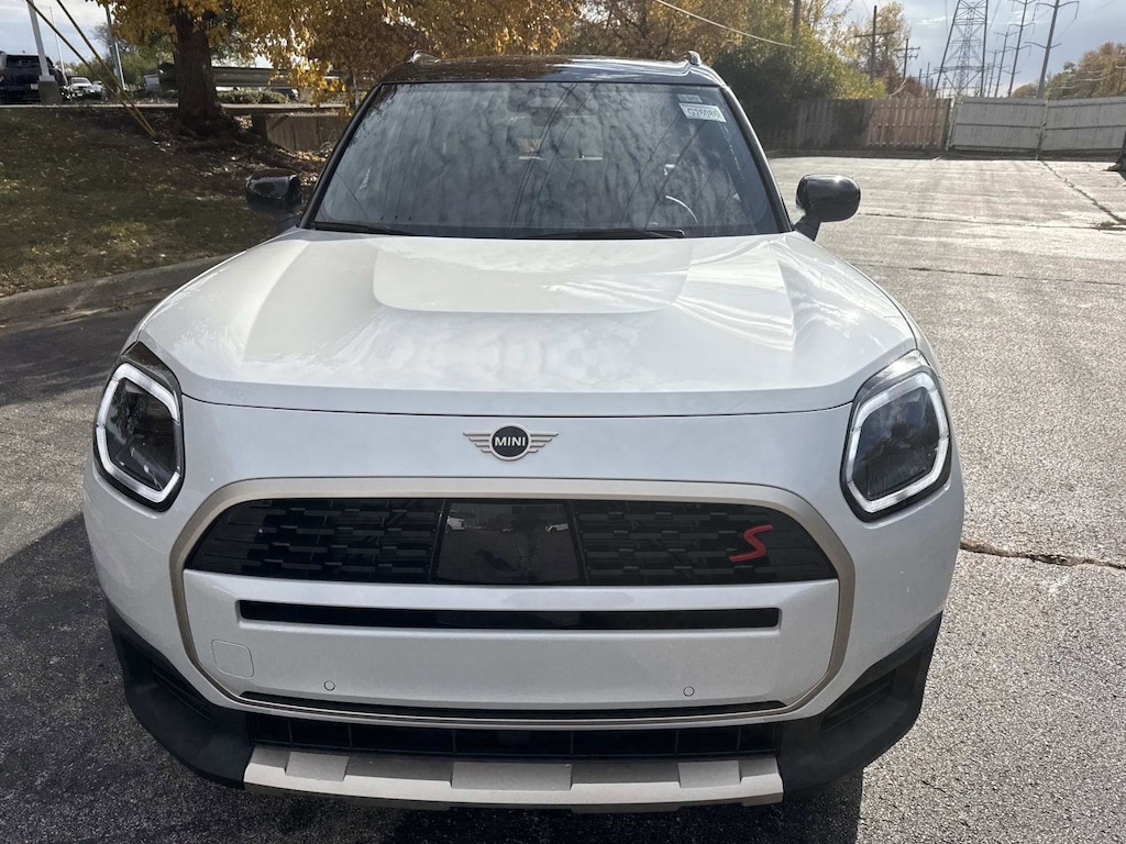 New 2026 MINI Countryman Signature Plus SUV