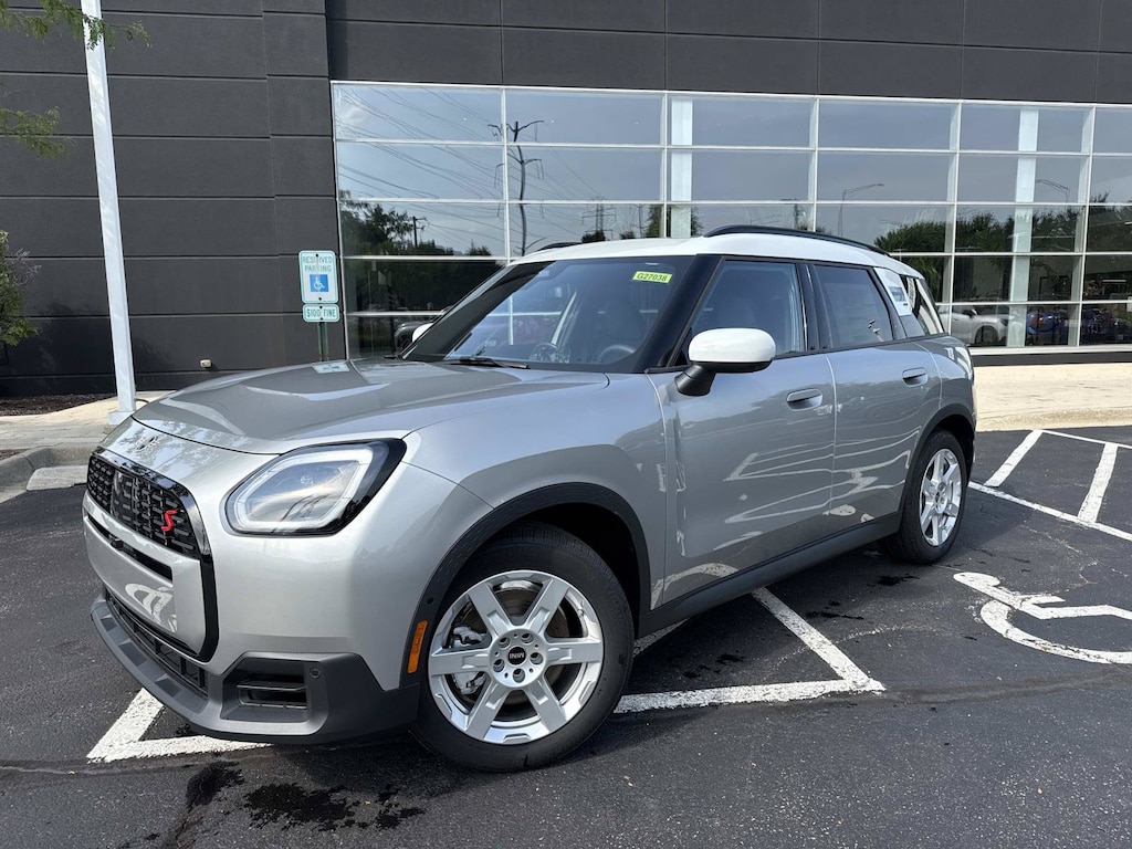 New 2027 MINI Countryman Iconic SUV