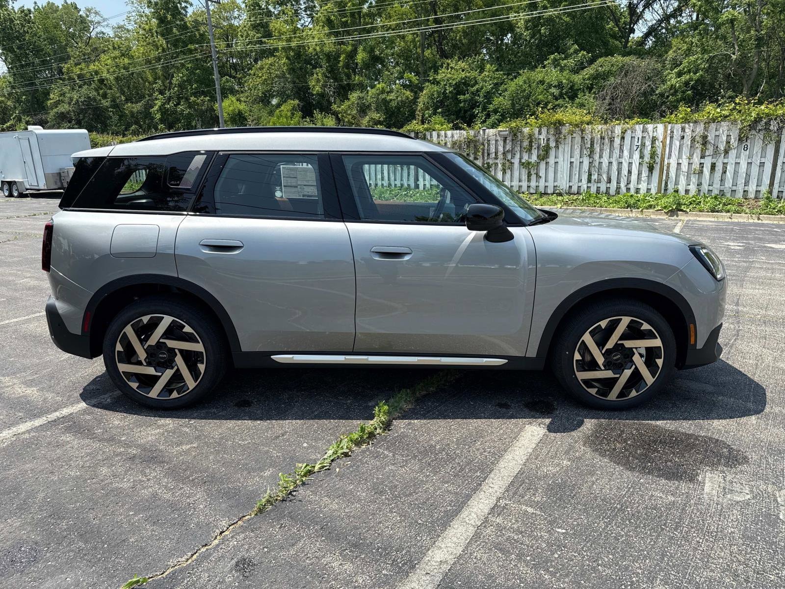 2025 MINI Countryman S - Photo 8