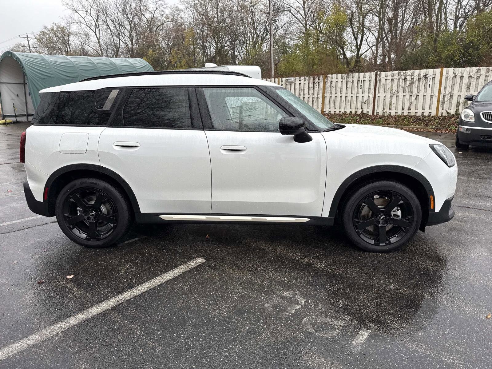 2025 Mini Countryman SE ALL4 photo 3