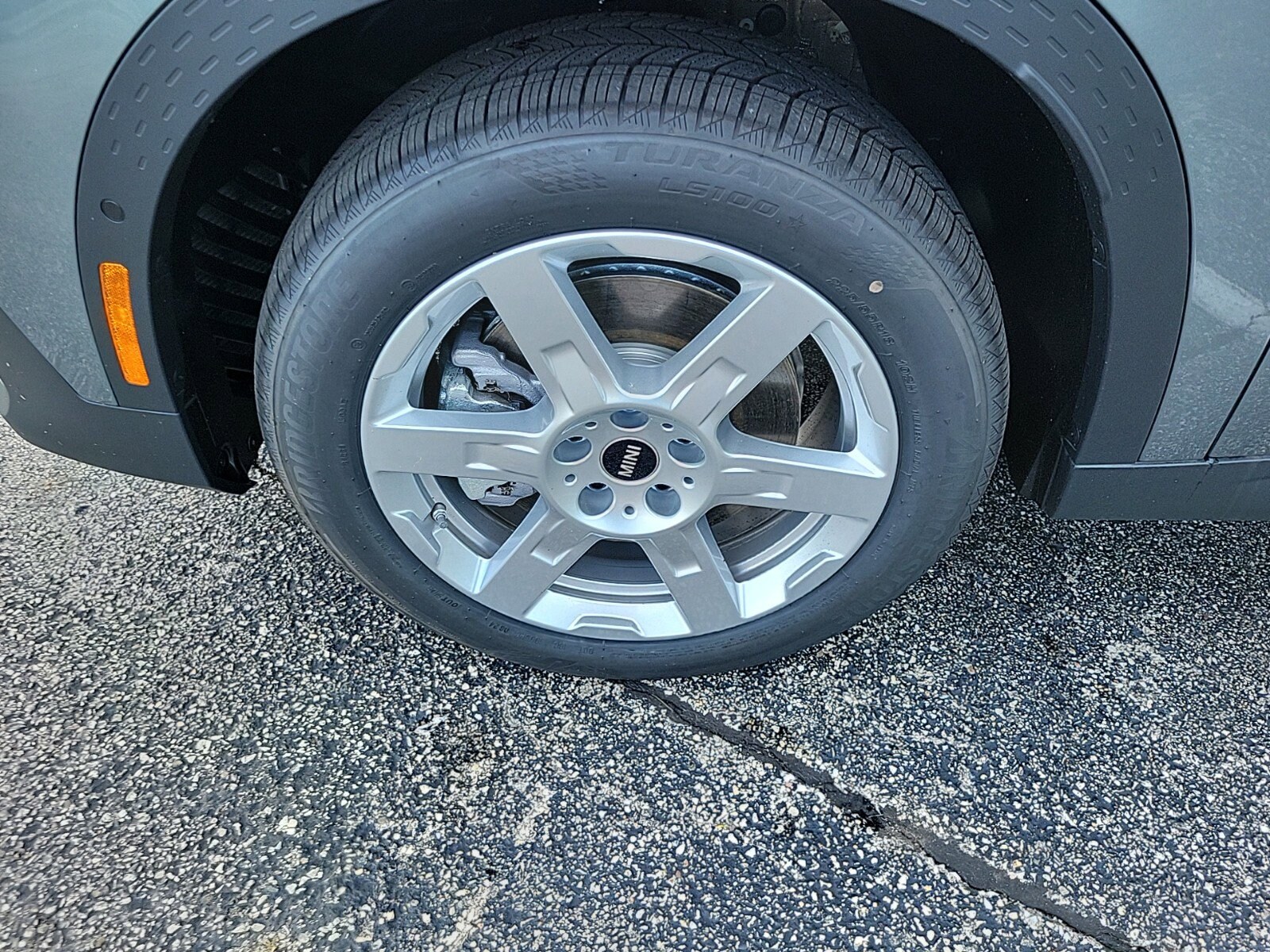 2025 Mini Countryman ALL4 Signature photo 3