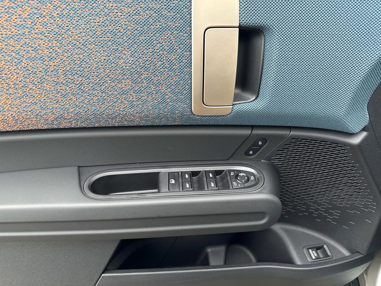 2025 MINI Countryman S - Photo 17