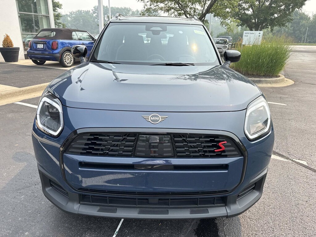 New 2027 MINI Countryman Signature Plus SUV