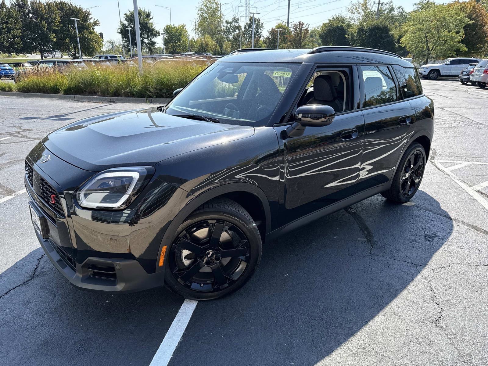 2025 MINI Countryman S's photo