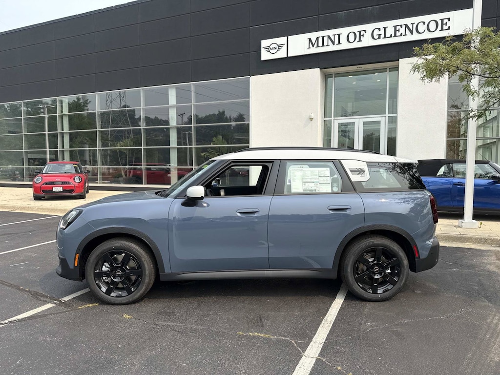 New 2027 MINI Countryman Signature Plus SUV