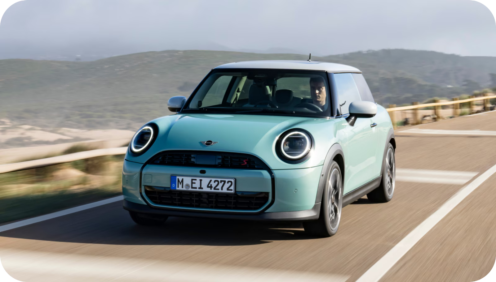 2025-MINI_2Door-exterior-driving.png