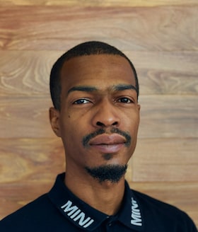 Staff member Jeremy Johnson from ID_231745b7c4ea