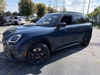 2026 MINI Countryman Iconic SUV