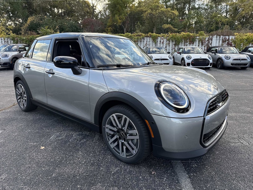 New 2026 MINI 4 Door Signature Plus Hatchback