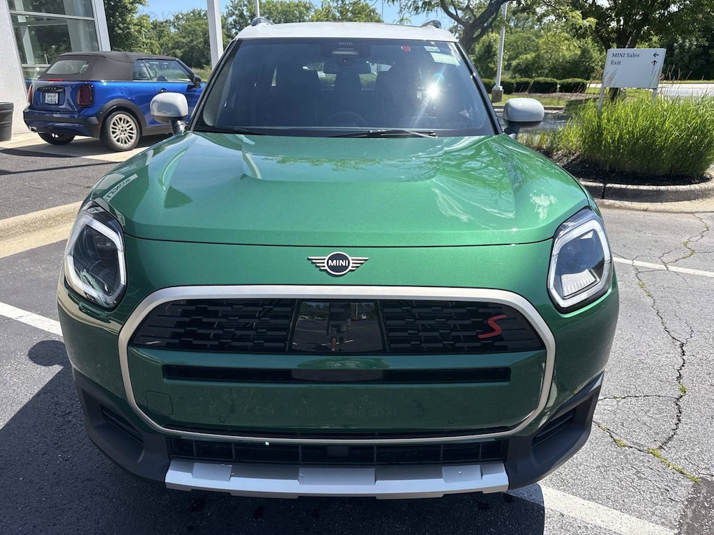 New 2027 MINI Countryman Signature Plus SUV