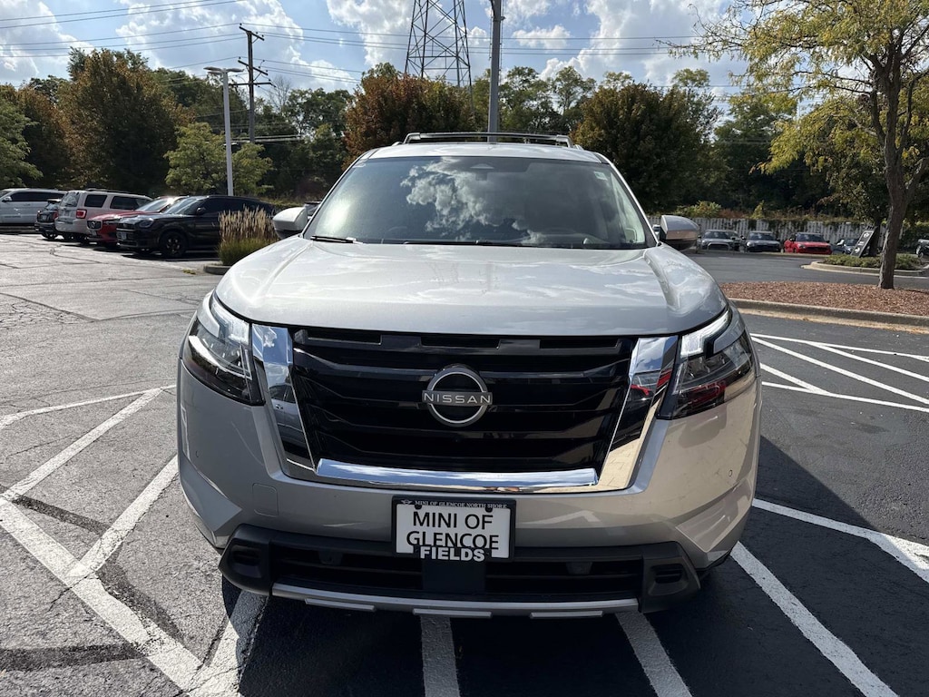 Used 2024 Nissan Pathfinder Platinum Platinum 4WD