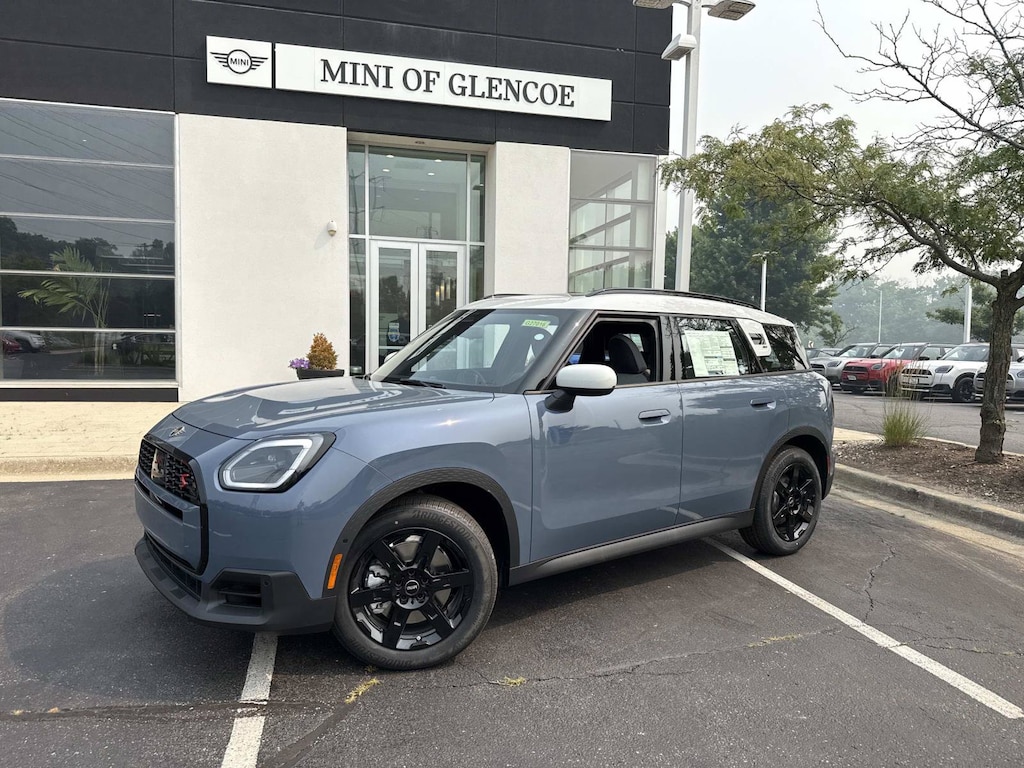 New 2027 MINI Countryman Signature Plus SUV
