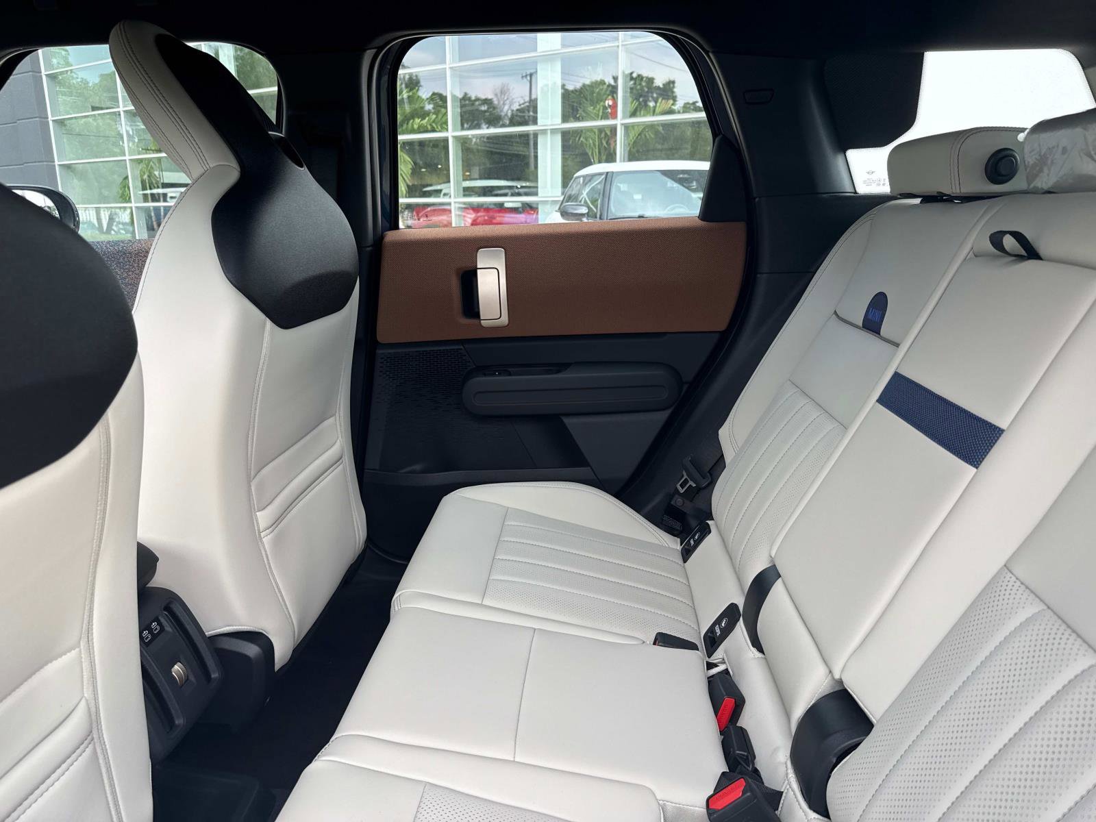 2025 MINI Countryman S - Photo 14