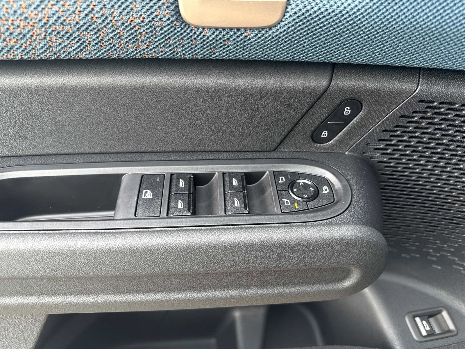 2025 MINI Countryman S - Photo 19