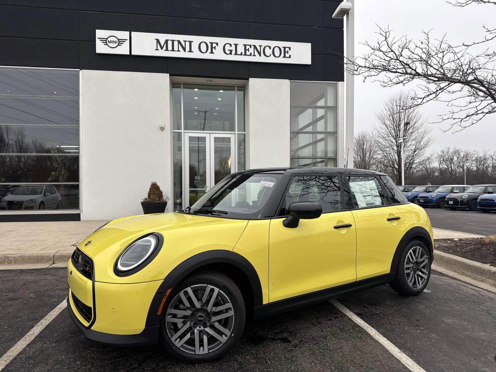 2026 MINI Hardtop Cooper S's photo