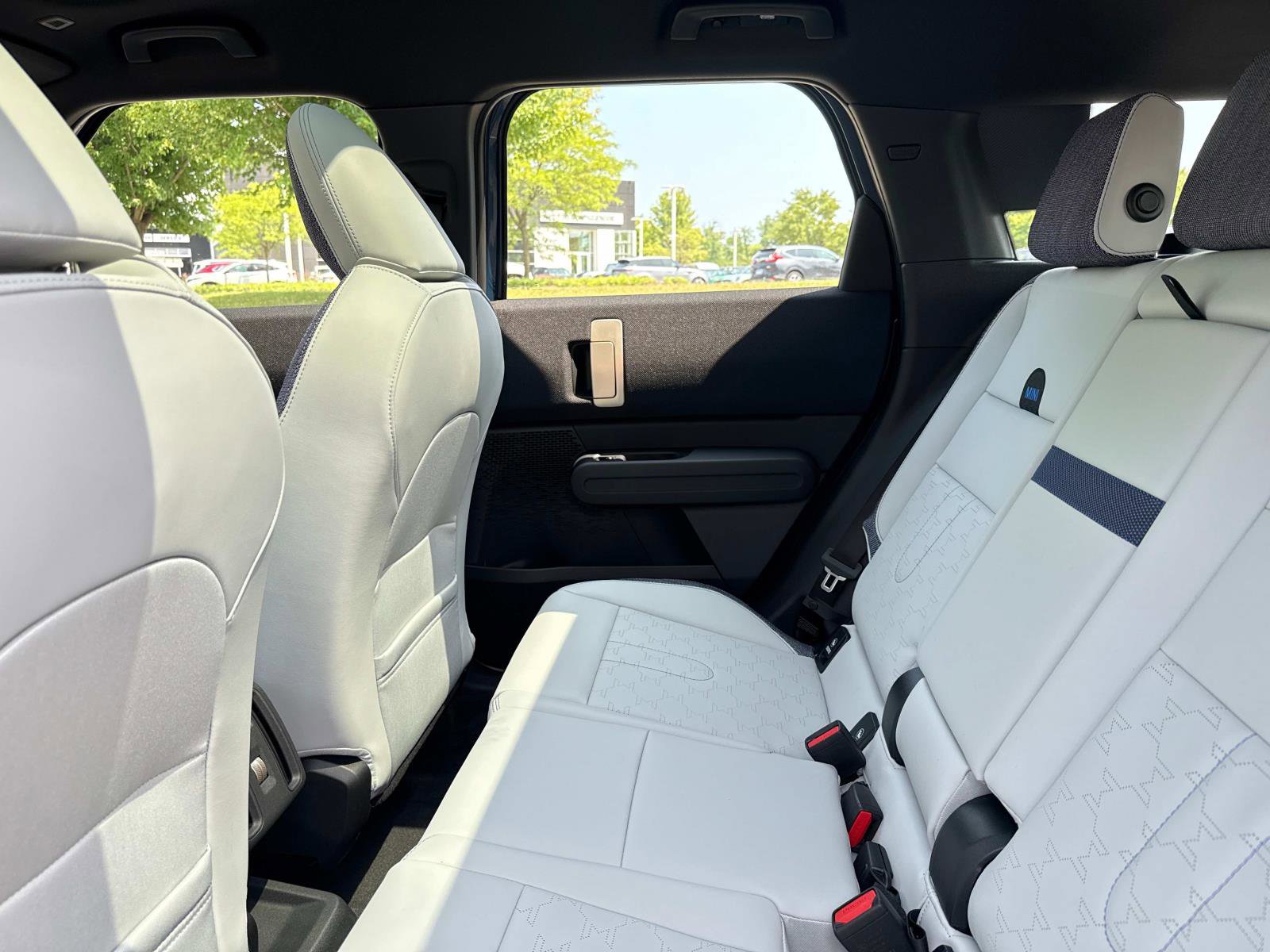 2025 MINI Countryman S - Photo 16