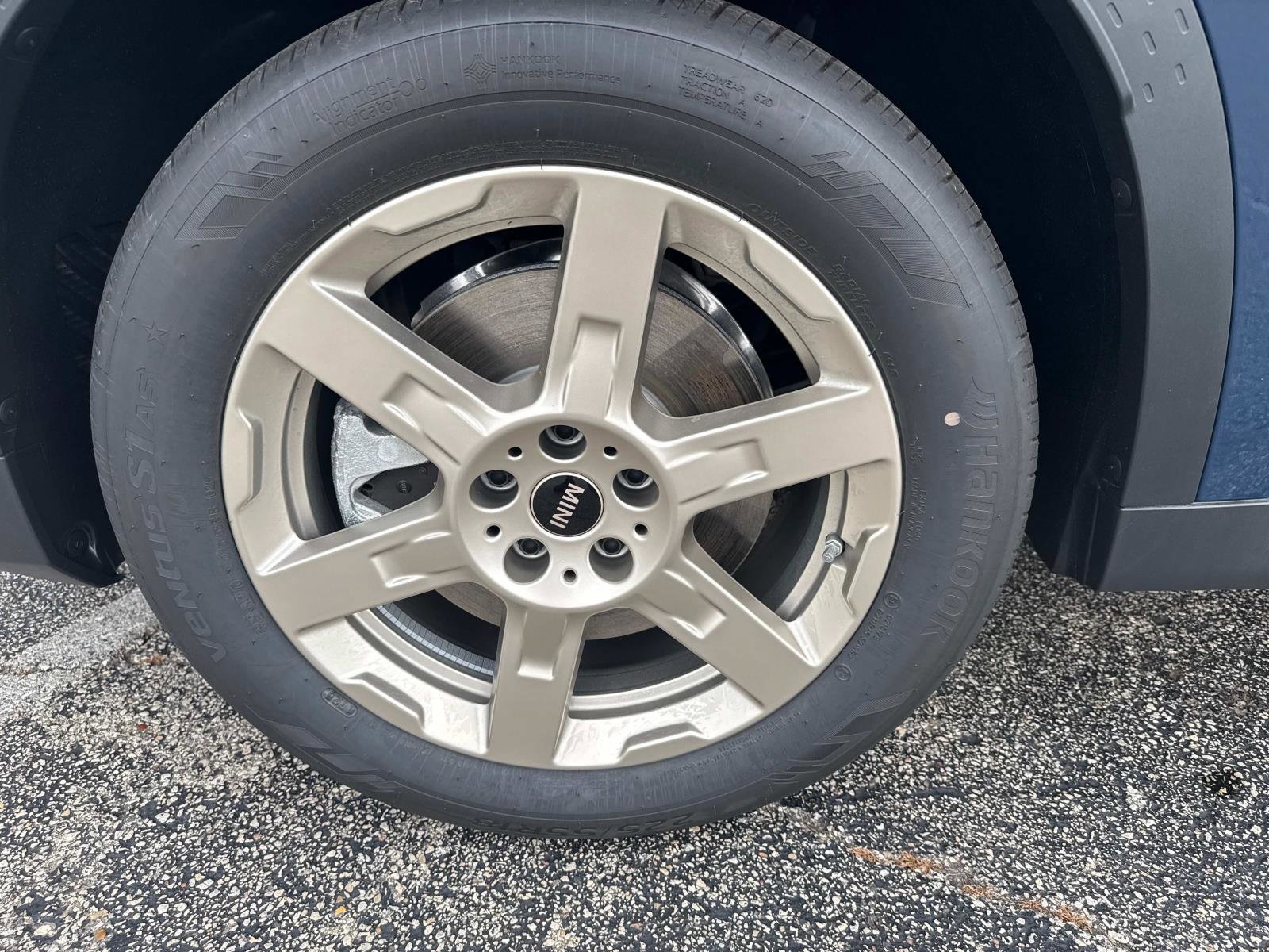 2025 MINI Countryman S - Photo 9