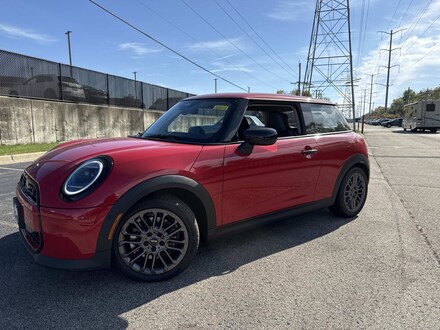 2025 MINI Cooper S Signature Plus Cooper S FWD