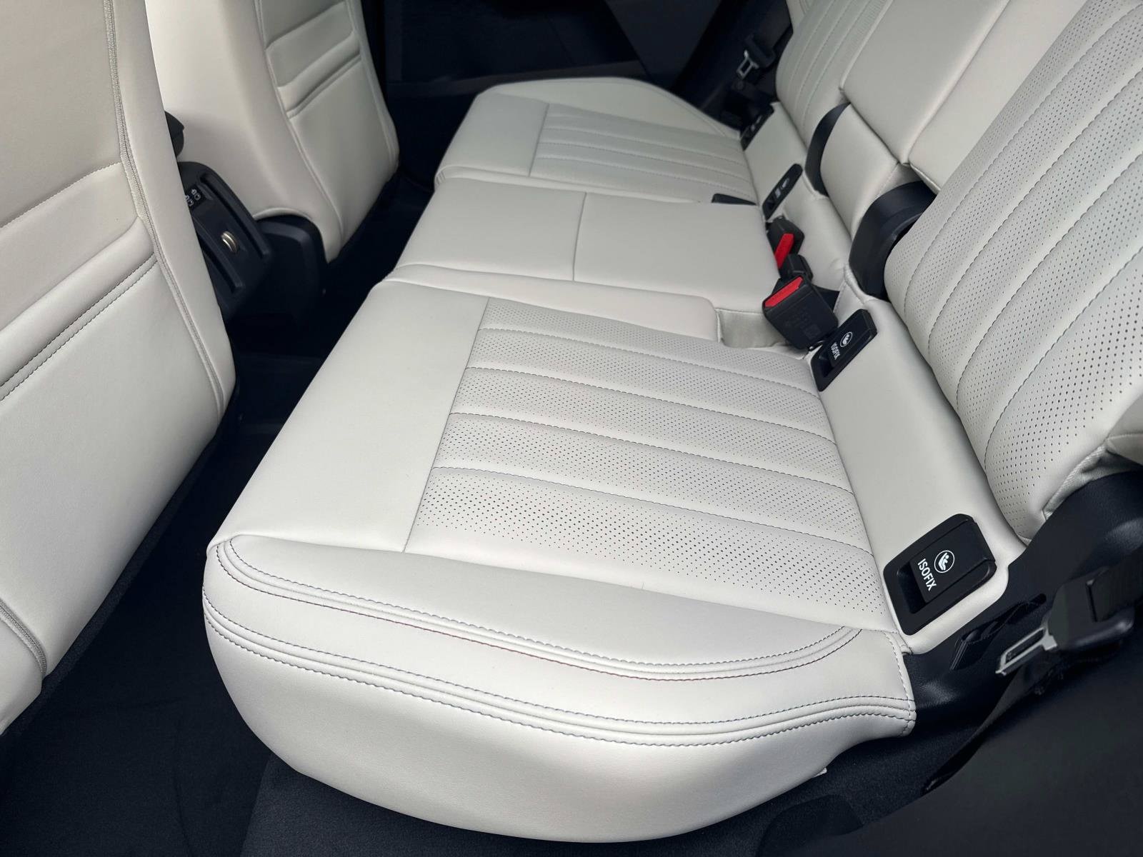 2025 MINI Countryman S - Photo 13