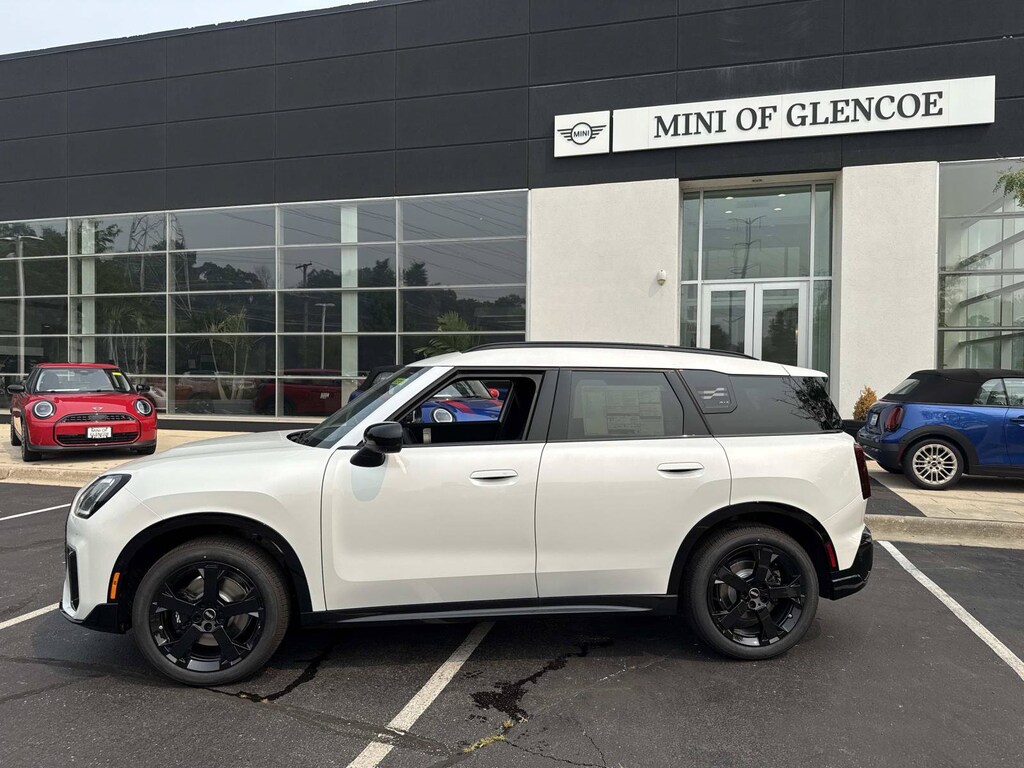New 2027 MINI Countryman Iconic SUV