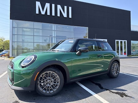 2026 MINI 2 Door Signature Plus Hatchback
