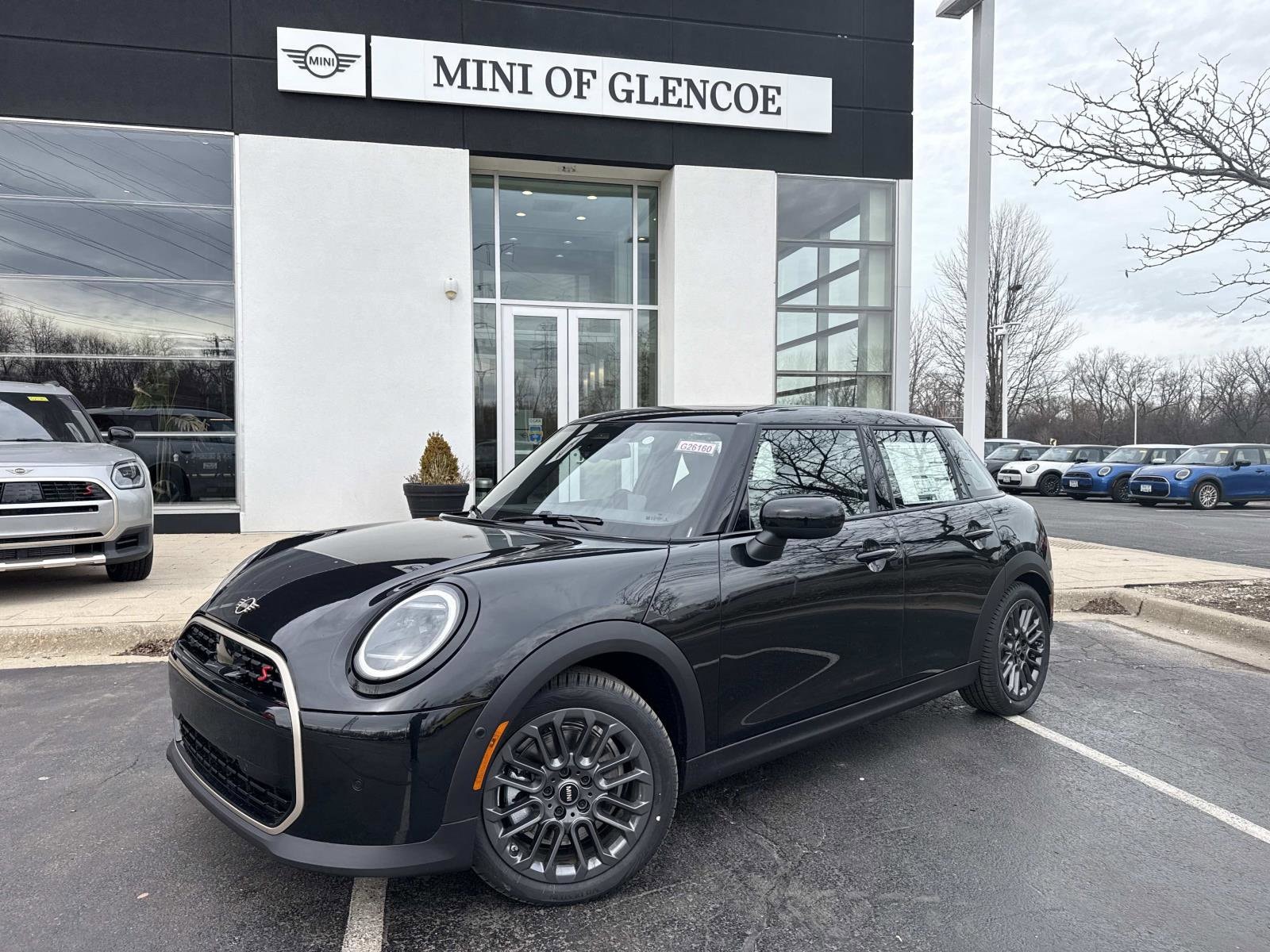 2026 MINI Hardtop Cooper S's photo