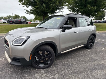 2025 MINI Countryman Signature Plus SUV