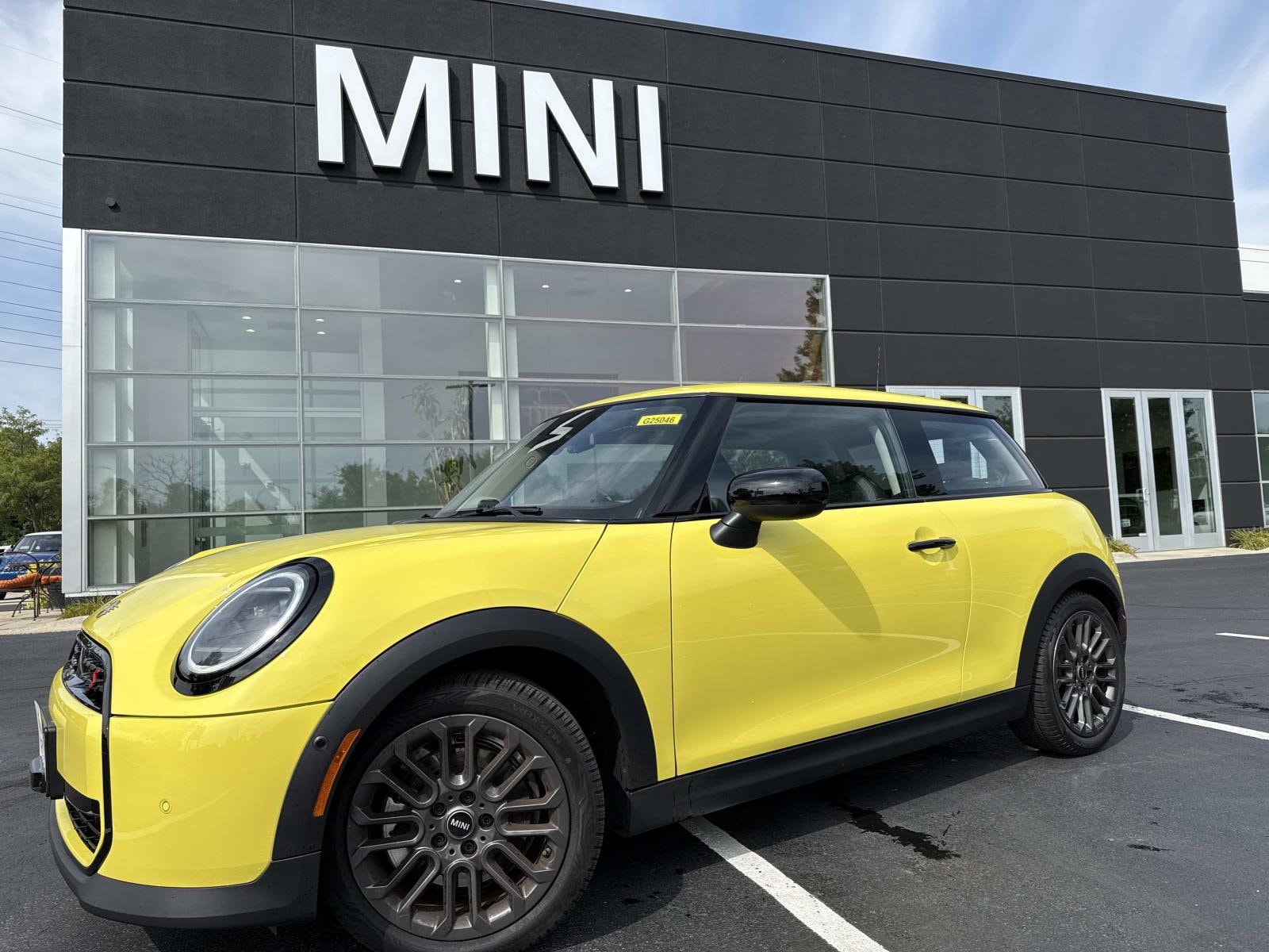 2025 MINI Hardtop 2 Door