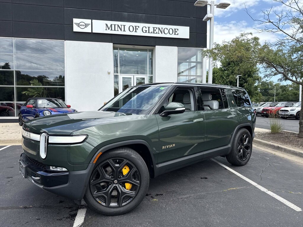 Used 2023 Rivian R1S Adventure Adventure Quad-Motor Large Pack