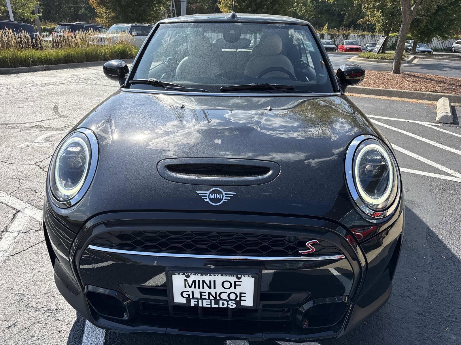 2023 Mini Cooper Convertible S photo 2
