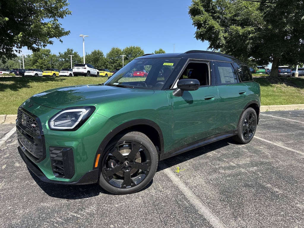 New 2027 MINI Countryman Iconic SUV