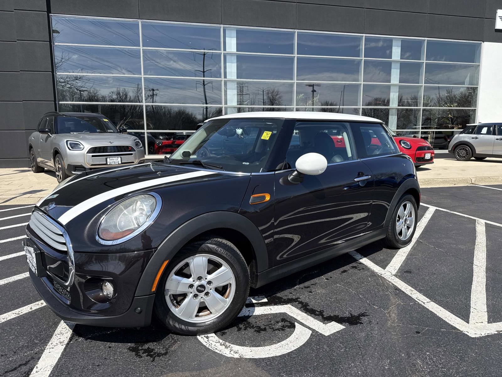2015 MINI Cooper 2-Door Hatchback FWD
