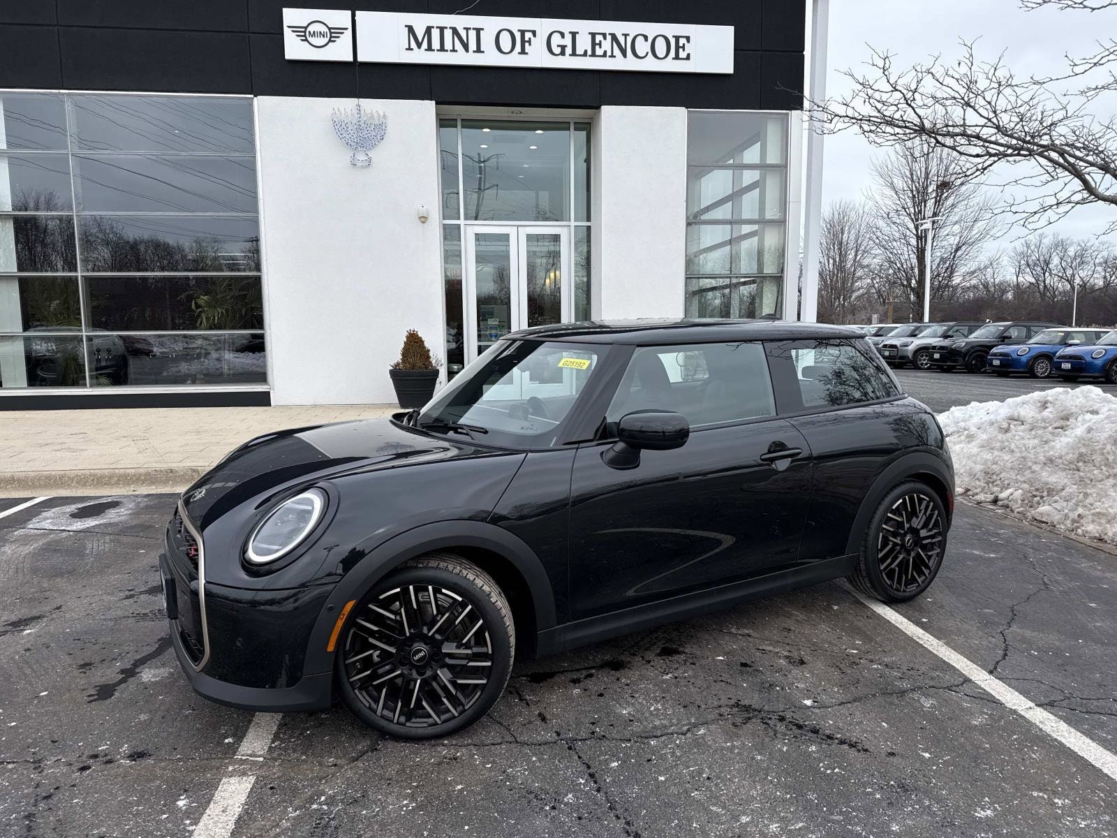 2025 MINI Hardtop 2 Door S's photo