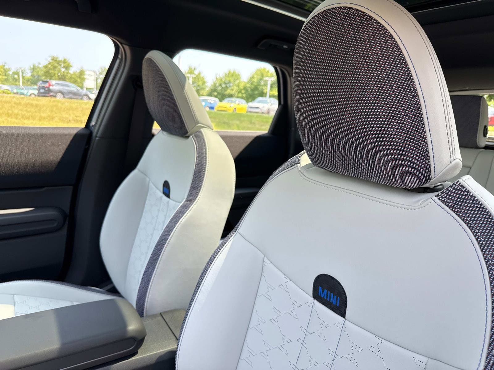 2025 MINI Countryman S - Photo 27