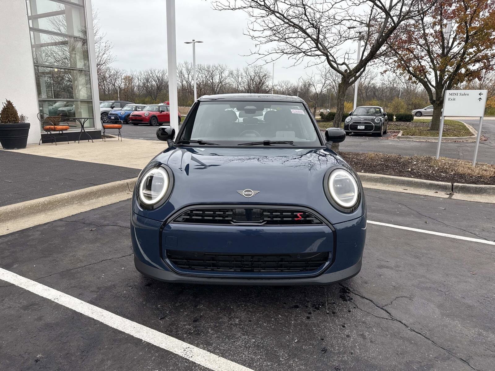 2026 Mini Cooper Hardtop S photo 3