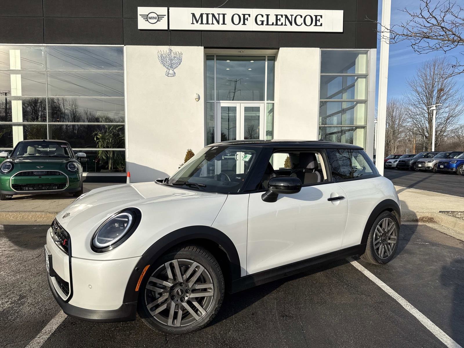 2025 MINI Hardtop 2 Door S's photo