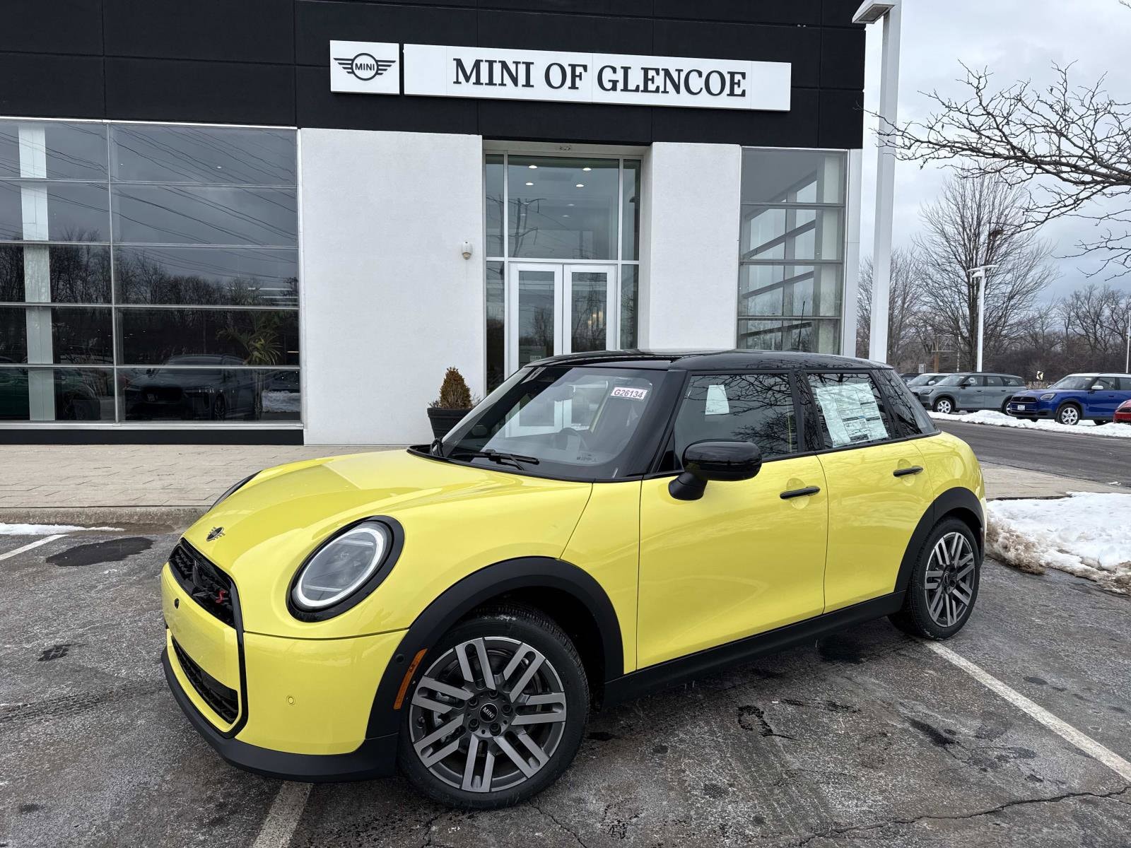 2026 MINI Hardtop Cooper S's photo