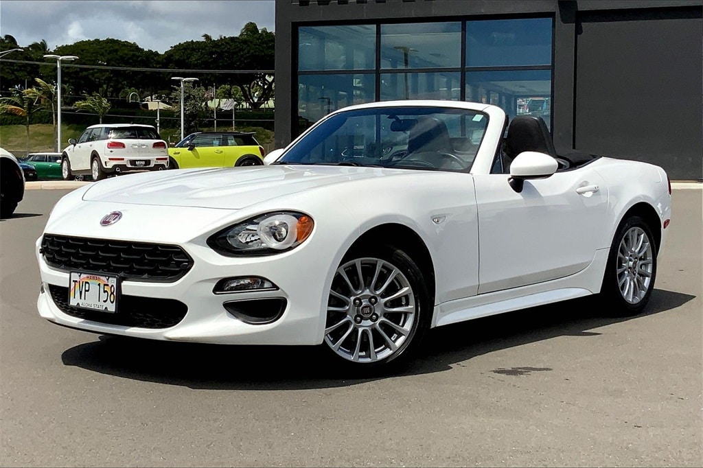 Used 2019 FIAT 124 Spider Classica with VIN JC1NFAEK5K0141392 for sale in Kapolei, HI