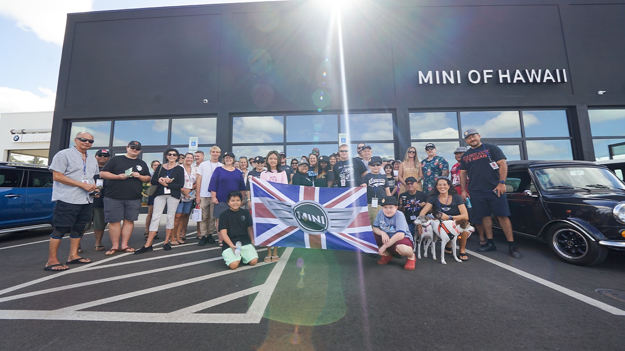 MINI TAKES THE 50TH STATE RALLY MINI of Hawaii