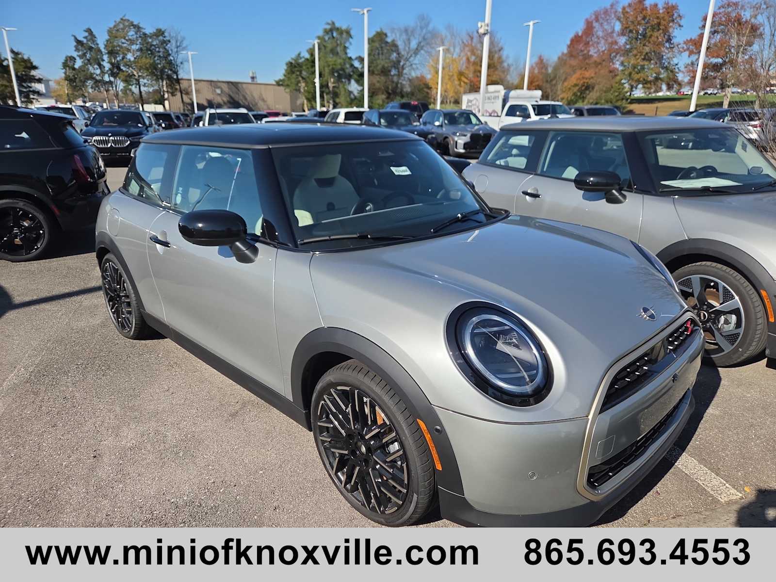 2026 MINI Hardtop 2 Door S's photo
