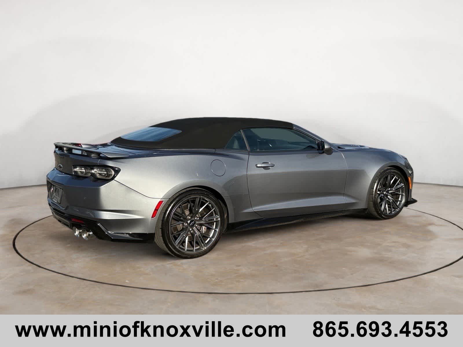 2022 Chevrolet Camaro ZL1 photo 3