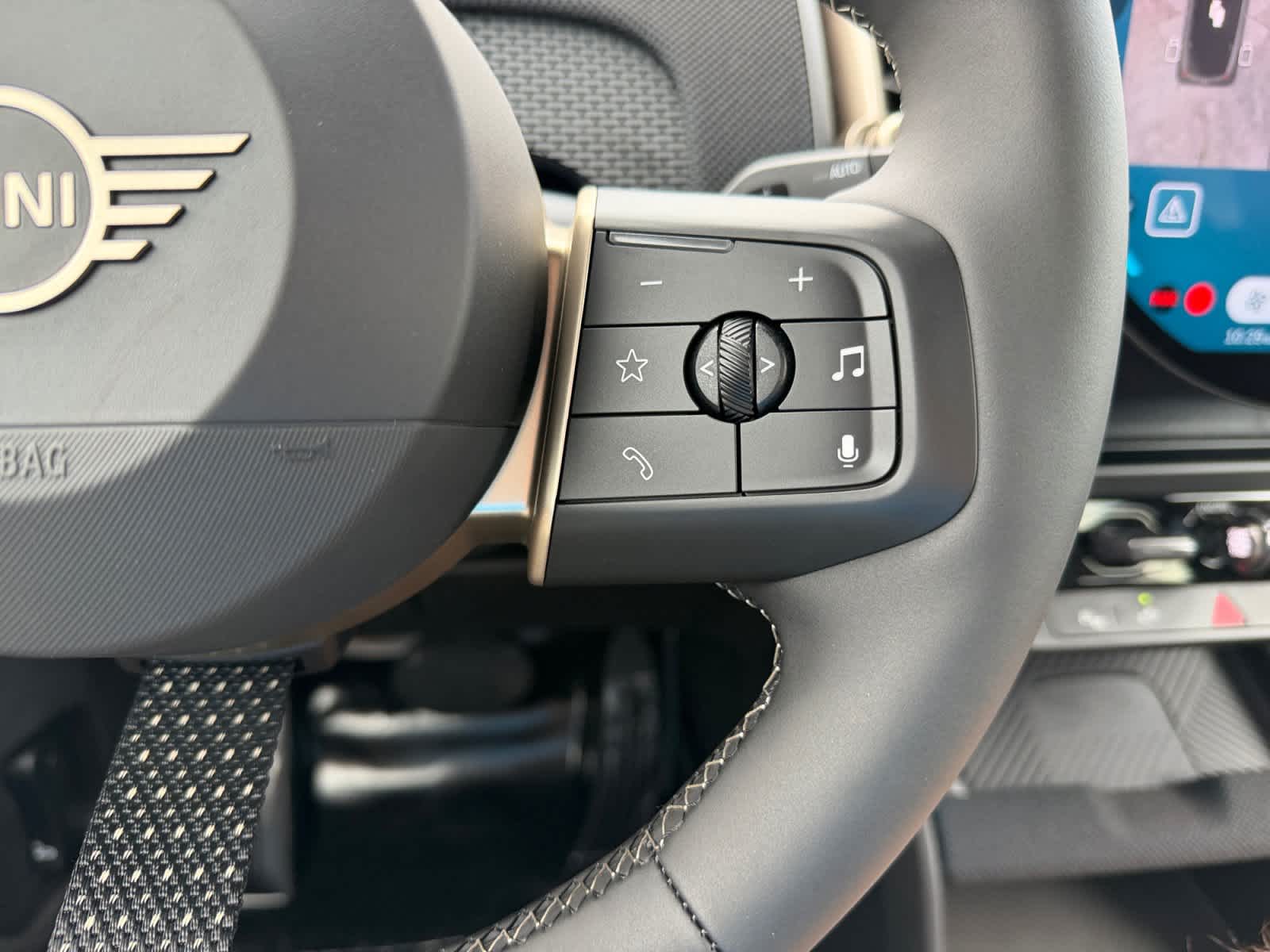 2026 MINI Countryman S - Photo 25