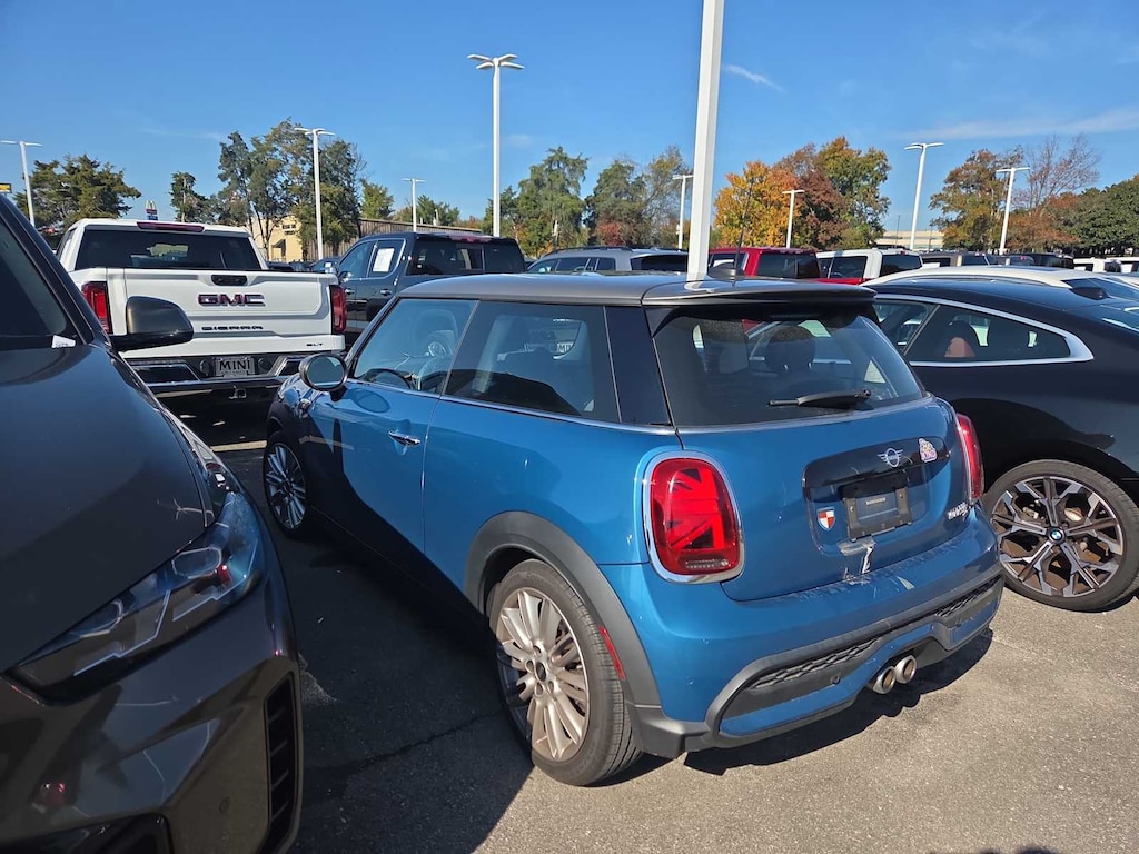 Used 2022 MINI Hardtop 2 Door Cooper S Hatchback