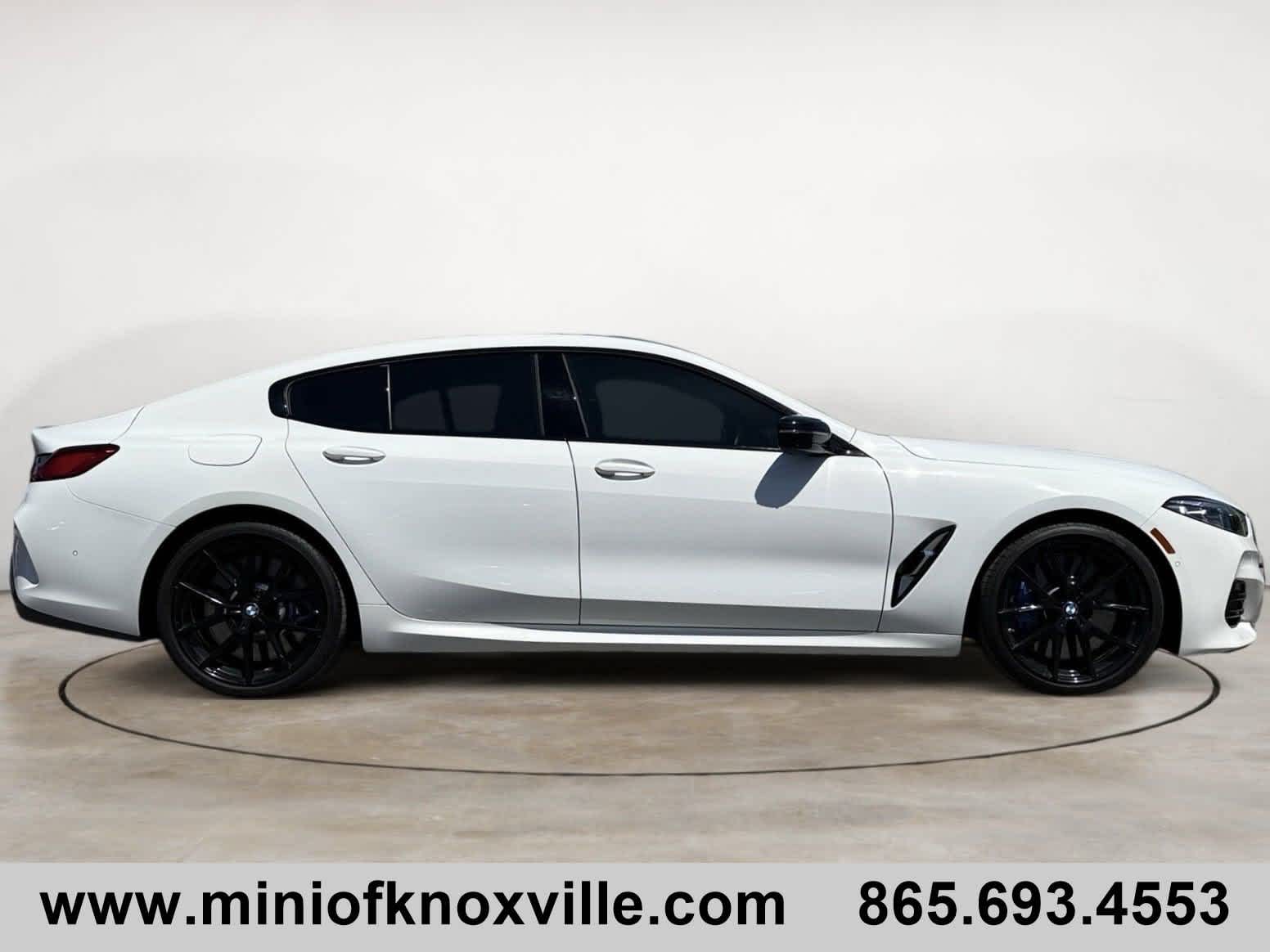 Used 2024 BMW 8 Series M850i with VIN WBAGV8C03RCP92504 for sale in Knoxville, TN