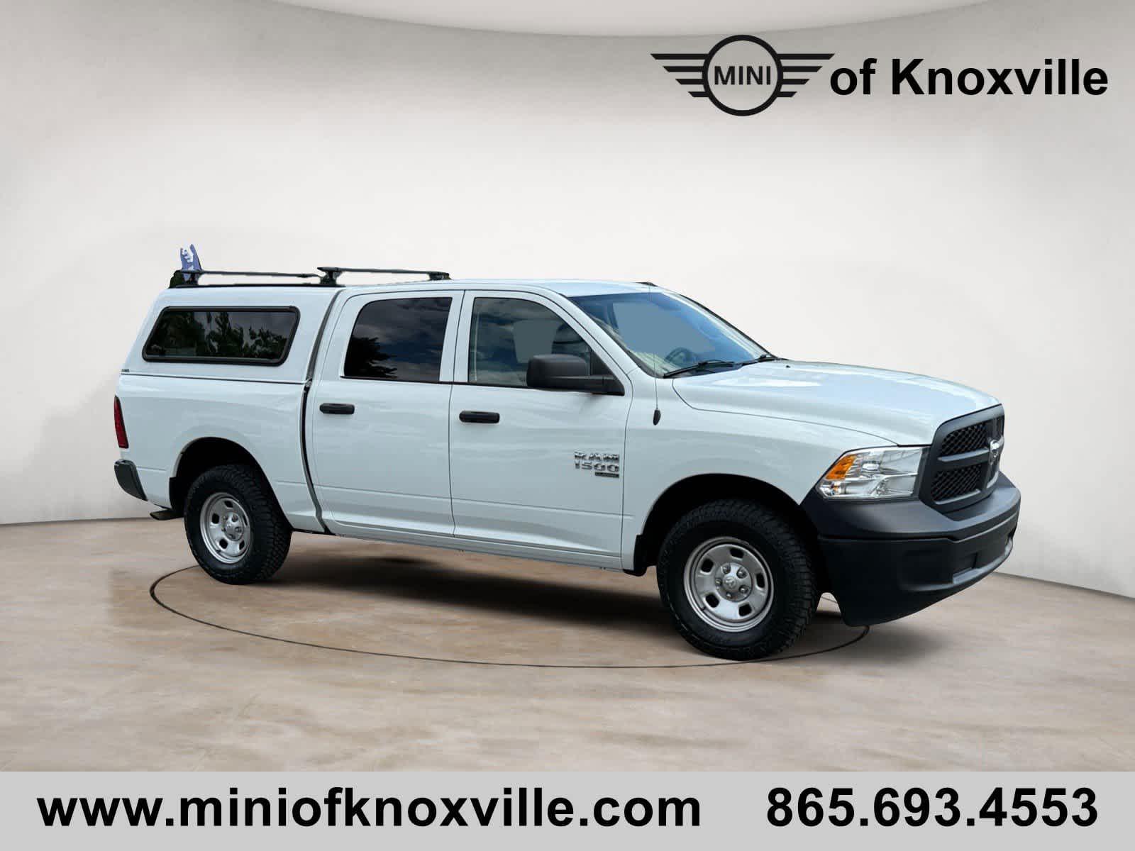 2022 RAM 1500 Classic Tradesman 4x4 Crew Cab 5'7's photo