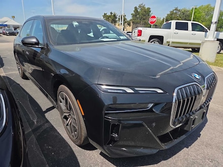 2025 BMW 740i 740i xDrive Sedan