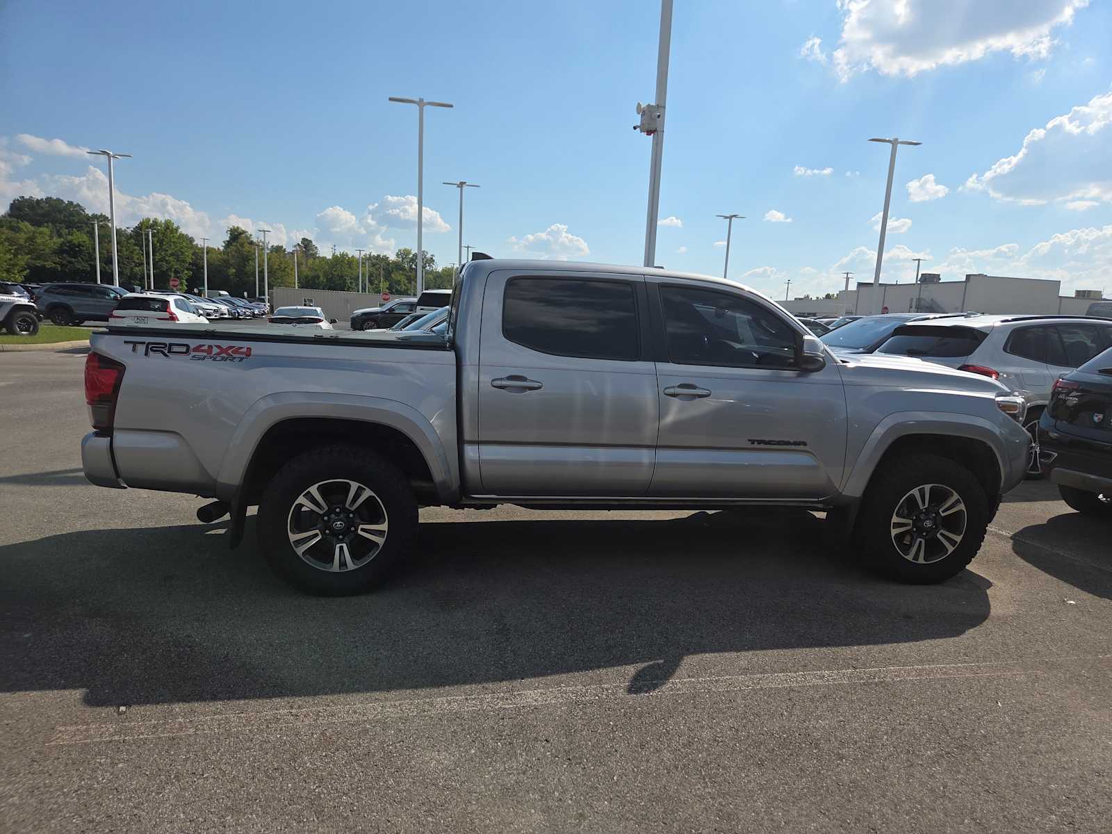 2019 Toyota Tacoma TRD Sport Double Cab V6 photo 2