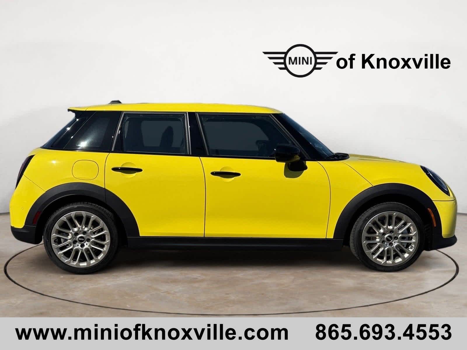 New Mini Vehicles with All-Wheel-Drive | MINI of Knoxville