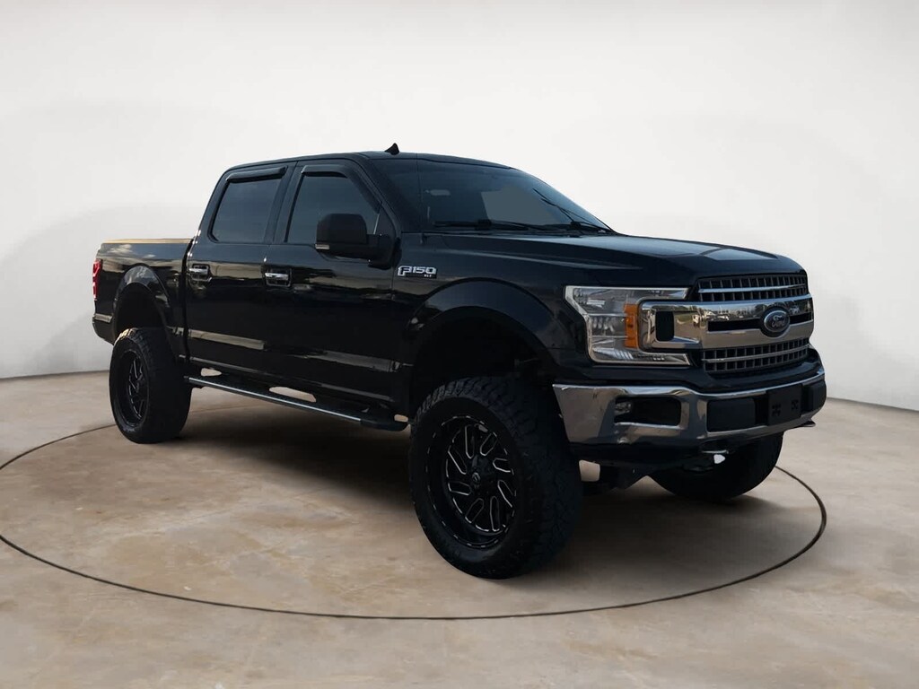 Used 2019 Ford F-150 XLT 4WD Supercrew 5.5 Box Truck SuperCrew Cab